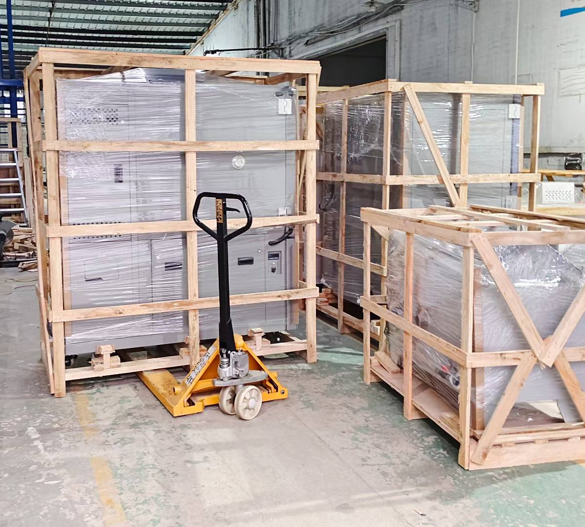 鹽霧腐蝕試驗箱